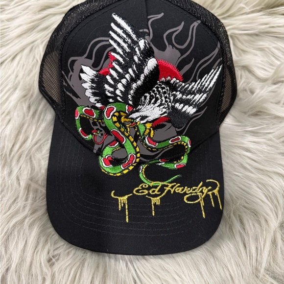 Ed Hardy Trucker Hat Embroidered
Tattoo Eagle Snake Black Mesh
Snapback Cap - Picture 3 of 7